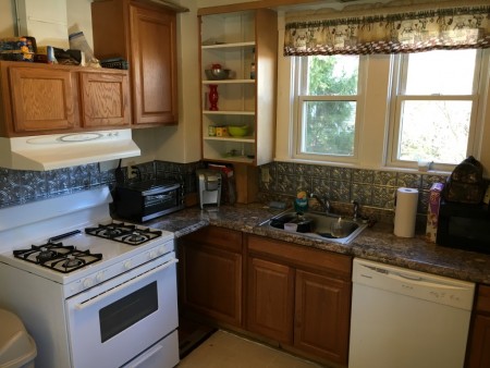 2 Brook Street Apartment #1 Peter Clark Student Rentals