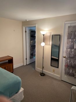 Apartment 10
