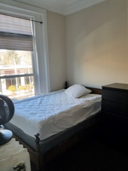 Apartment 2D, 244 Main Street Peter Clark student rentals