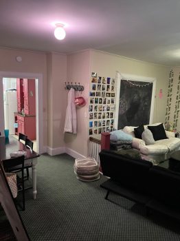 8 Hill Place