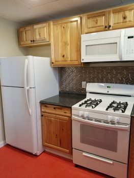 Apartment 1R, 21 Church street Peter Clark student rentals