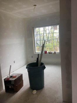 95 1/2 Main Street - Peter Clark Student Rentals