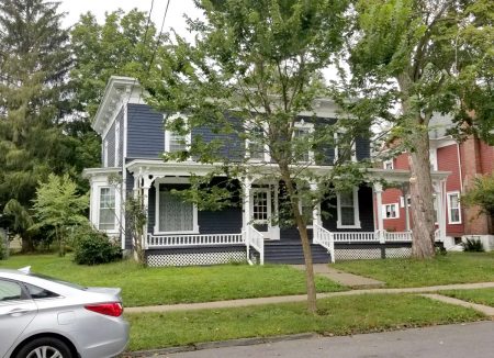 43 Elm Street - Peter Clark student rentals