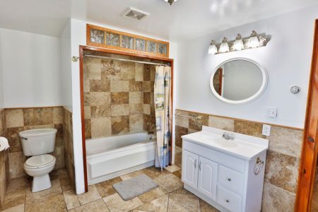 106 Spruce Street - Peter Clark Student Rentals