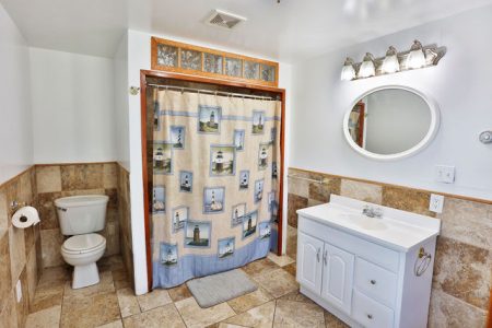 106 Spruce Street - Peter Clark Student Rentals